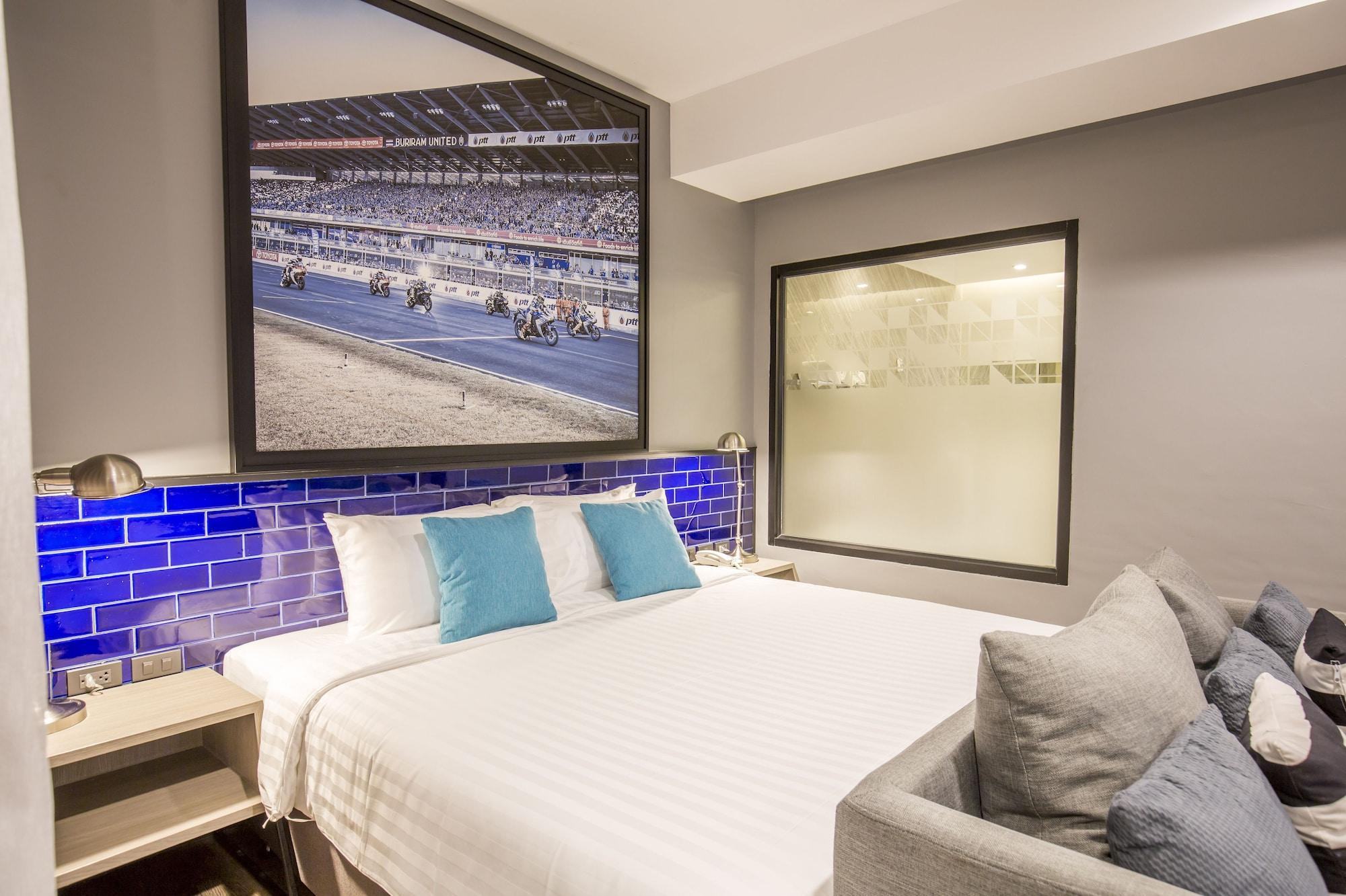 The Crystal Hotel Buriram - Formerly X2 Vibe Buriram Luaran gambar