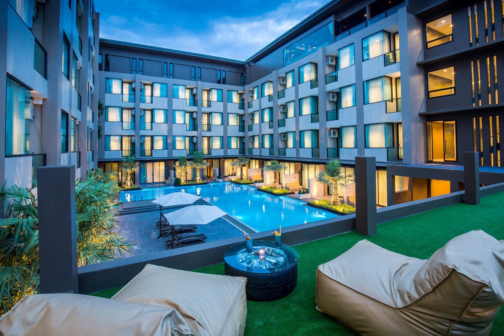 The Crystal Hotel Buriram - Formerly X2 Vibe Buriram Luaran gambar