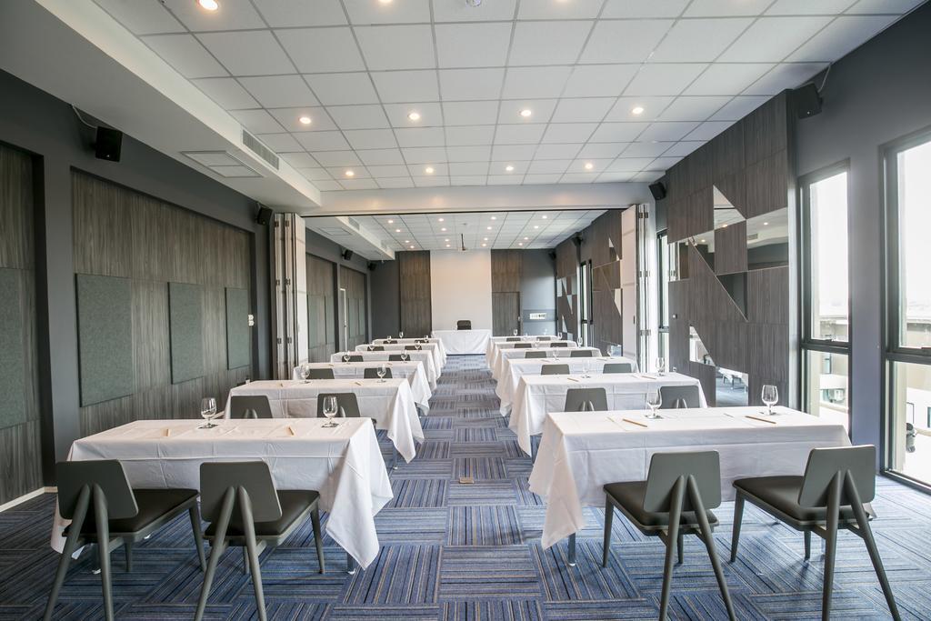 The Crystal Hotel Buriram - Formerly X2 Vibe Buriram Luaran gambar